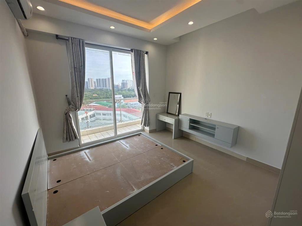 Cho thuê gấp ch 3pn, 2wc, 22 triệu, 118m2 tại grand view, nguyễn đức cảnh, q7, hcm