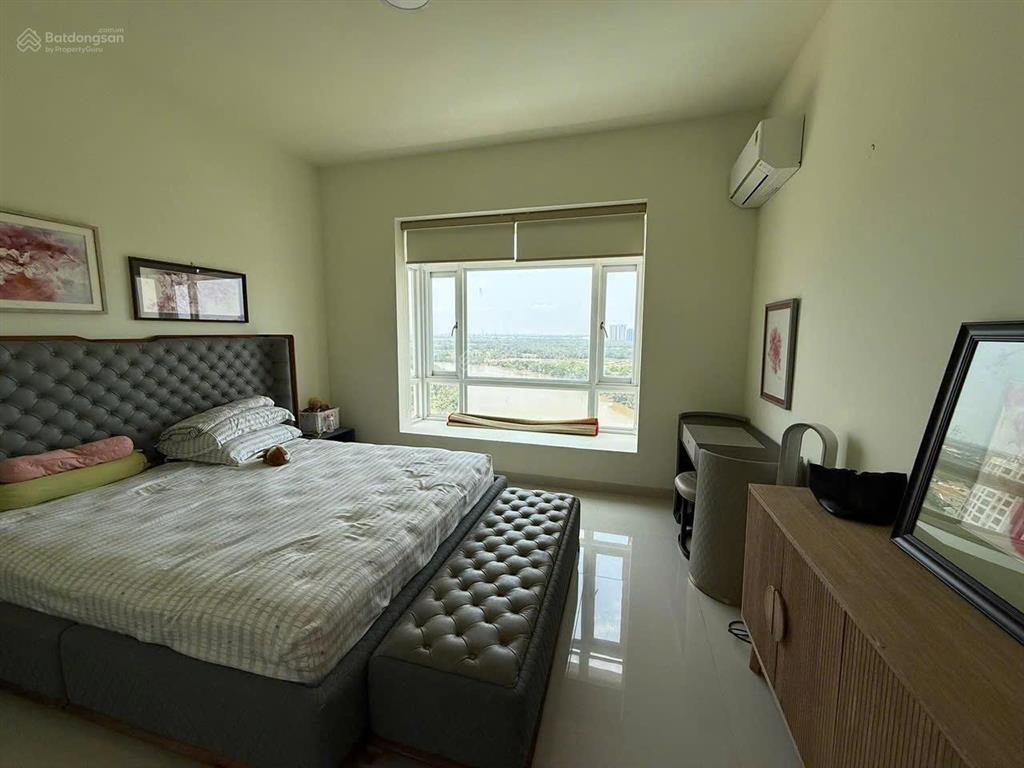 Cần bán penthouse phú mỹ hưng giá tốt nhất thị trường.  0919 331 ***
