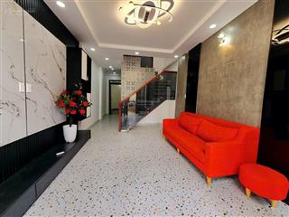 Nhà đẹp nội thât xịn xò hẻm xe hơi đậu cửa âu dương lân