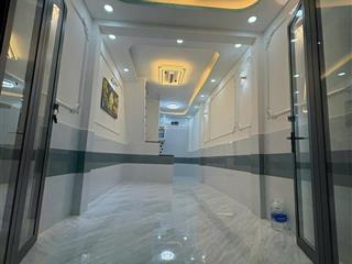 Nhà đẹp hẻm ba gác thông khu vực đang phát triển mạnh