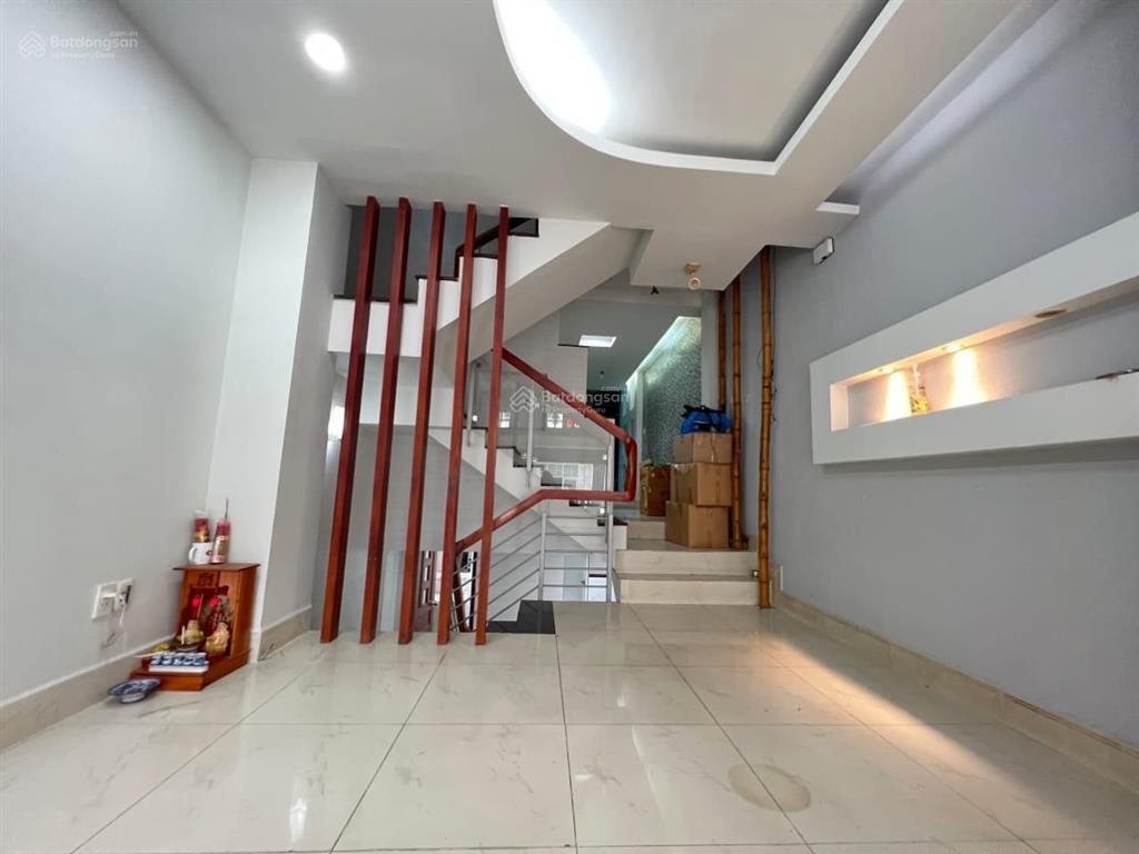 Bán nhà trong khu cư xá lữ gia diện tích 4x15m hầm trệt lửng 2 lầu st giá 14.5 tỷ tl