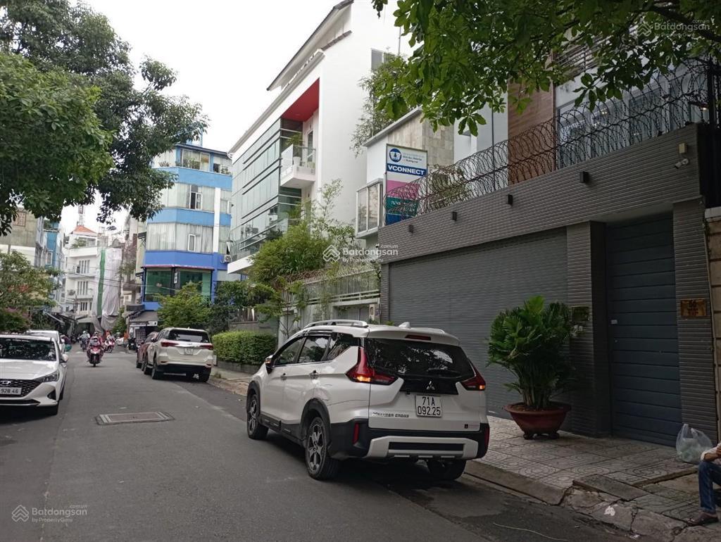 Bán nhà hẻm 8m sư vạn hạnh, p12, q10, dt 8x14m, 3 lầu thiết kế sang trọng có thang máy, 24 tỷ tl