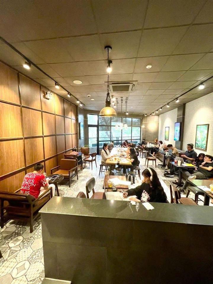 Bán nhà mặt tiền đường thiên phước, dt 4.5x14 nhà mới 5 tầng, nở hậu 5.5m giá 16.6 tỷ thương lượng