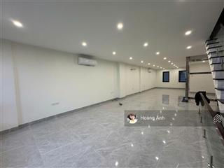 Cho thuê shophosue kđt geleximco dt 120m2, mặt lê trọng tấn có thang máy giá chỉ 35 tr/1 tháng
