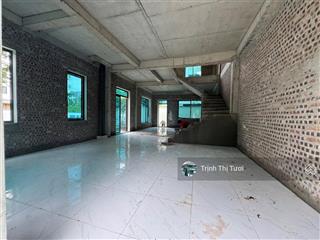 Cho thuê nhà nguyên căn 200m2 x 4 tầng tại khu d kdt geleximco lê trọng tấn hà đông giá chỉ 15tr