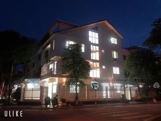 Cho thuê căn góc view vườn hoa kđt geleximco. hoàn thiện đẹp giá chỉ 28tr/1 tháng