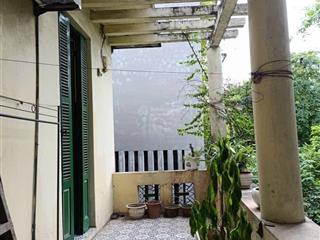 Biệt thự pháp cổ tầng 2 trái tim kết nối hoàn kiếm  ba đình. 116 mét, ban công view phố, cực đẹp