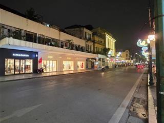 Nhà phố tràng tiền, 5 tầng, 6 phòng sáng thoáng, phù hợp gia chủ đẳng cấp, đ.tư tìm gtrị bền vững