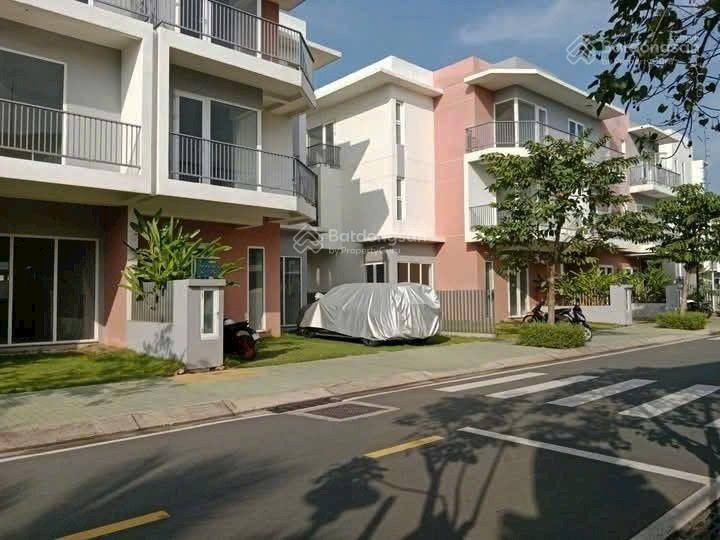 Bán căn nhà góc 2 mặt tiền khu 21 ha long trường hcm giá từ 8.350 tỷ/căn