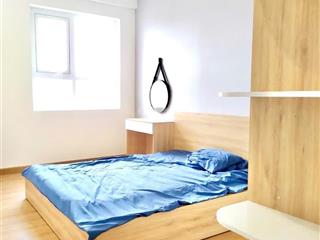 Cho thuê căn hộ 2pn 2wc có, bếp, rèm ,máy lạnh,... giá 1otr/tháng chung cư moonlight boulevard