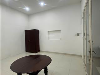 Nhà nguyên căn cho thuê, giá siêu tốt cuối năm