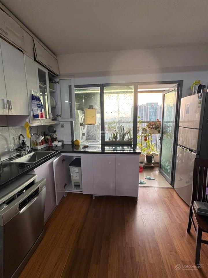 Cho thuê căn hộ chung cư ct36 lê trọng tấn dt 80m2, 2pn 2wc, full nội thất, 11tr/1 tháng