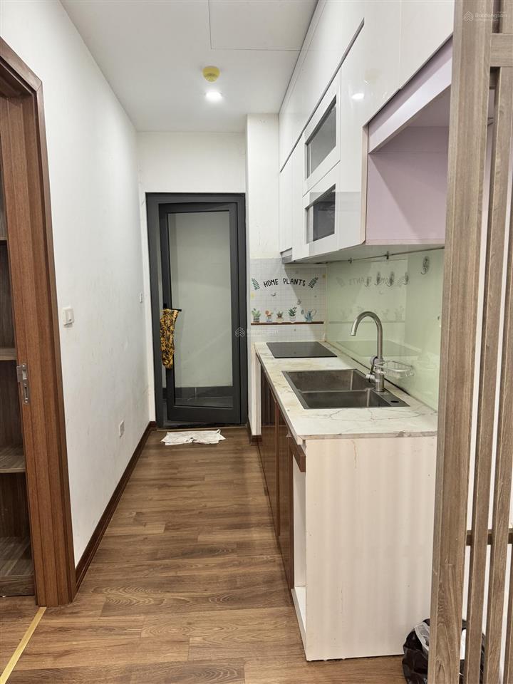 Cho thuê gấp căn hộ chung cư geleximco 897 giải phóng 64m2 2pn 2wc full nội thất 10tr/1 tháng