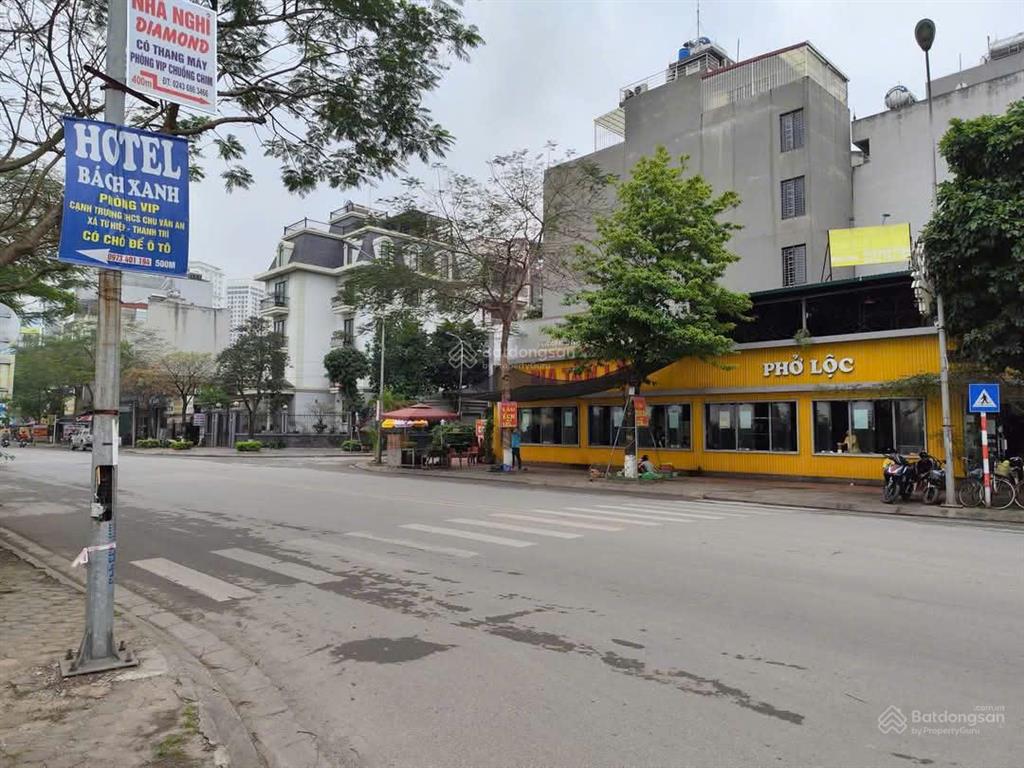Vị trí đẹp nhất khu lô đất nhà vườn khu đấu giá tứ hiệp dt 150m2 mt cực rộng 10m