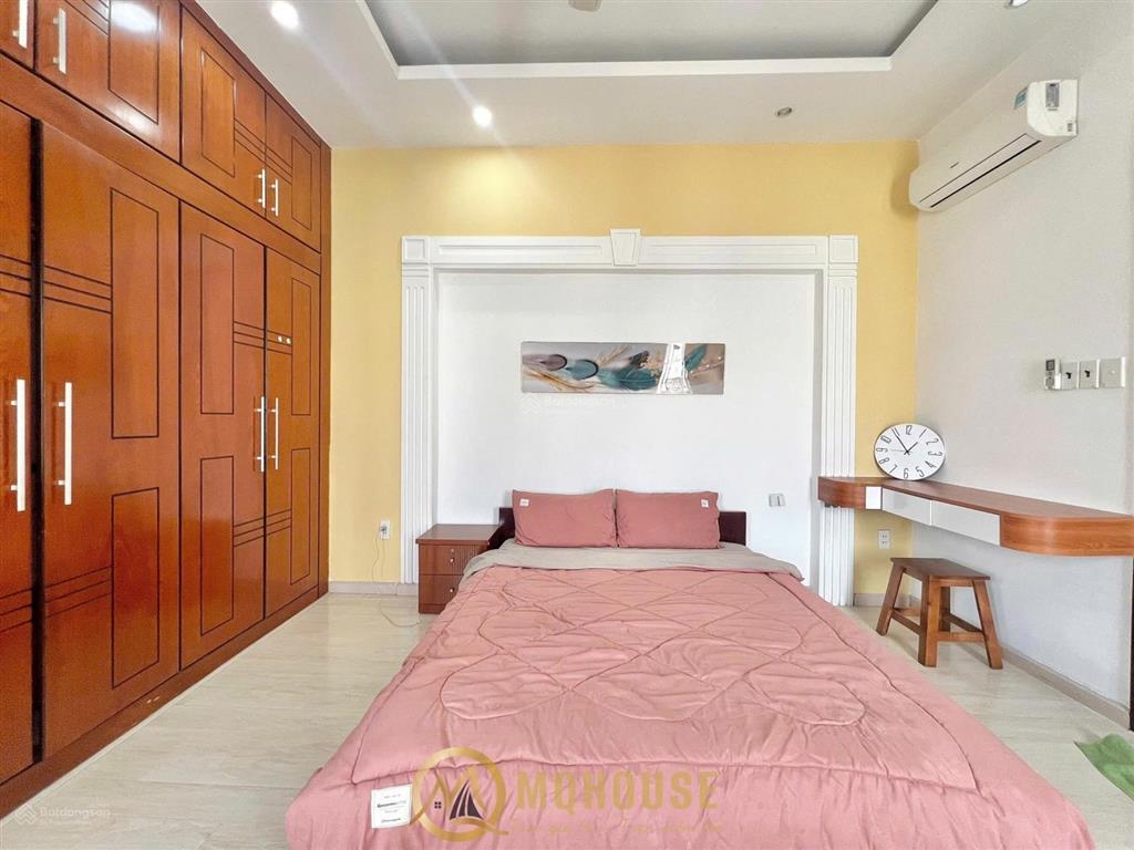 Chdv full nội thât 35m2 gần chợ tân định quận 1, thang máy, sạch sẽ, an ninh