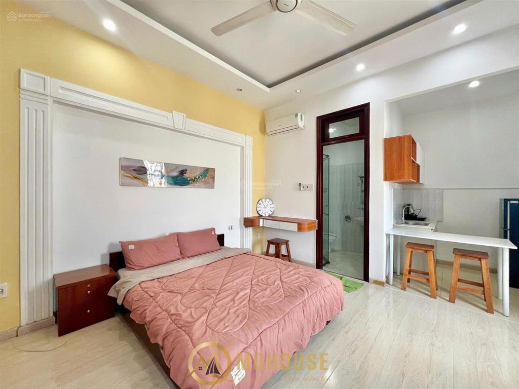 Chdv full nội thât 35m2 gần chợ tân định quận 1, thang máy, sạch sẽ, an ninh