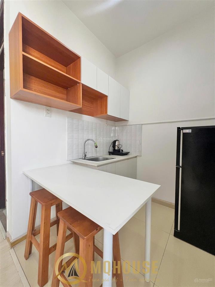 Chdv full nội thât 35m2 gần chợ tân định quận 1, thang máy, sạch sẽ, an ninh