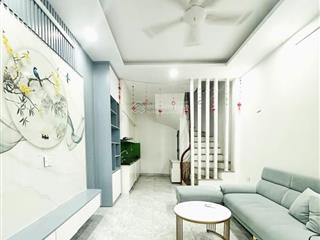 Nhà phố đức diễn, ngõ thông ô tô vào nhà. kd sầm uất. cạnh nhà văn hóa. tiện ích tuyệt vời