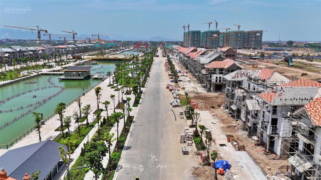 Đầu tư nhà phố sun urban chỉ 1,8 tỷ vốn đầu, 3 năm không cần thanh toán!