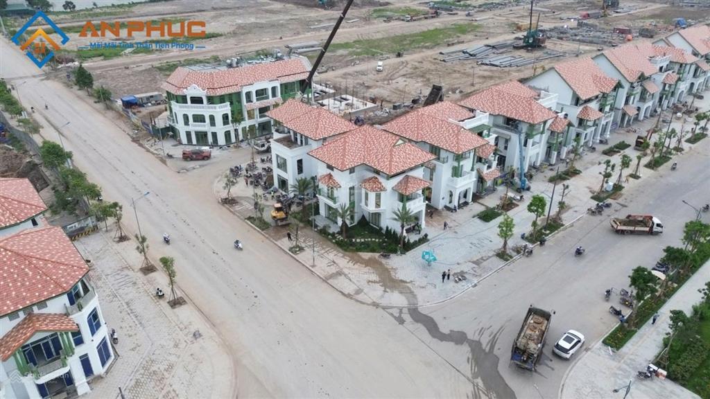 Đầu tư nhà phố sun urban chỉ 1,8 tỷ vốn đầu, 3 năm không cần thanh toán!