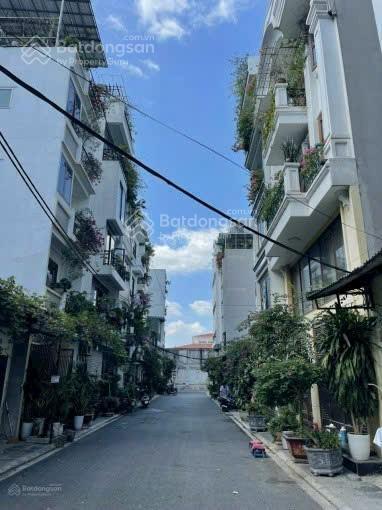 Bán đất phân lô quân đội 918, long biên, view sân golf long biên. dt 37m2. ô tô 7 chỗ tránh nhau