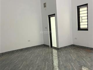 Chính chủ cho thuê chung cư mini đủ đồ cơ bản tại cầu cốc, thang máy, ngay gần vinsmart tây mỗ