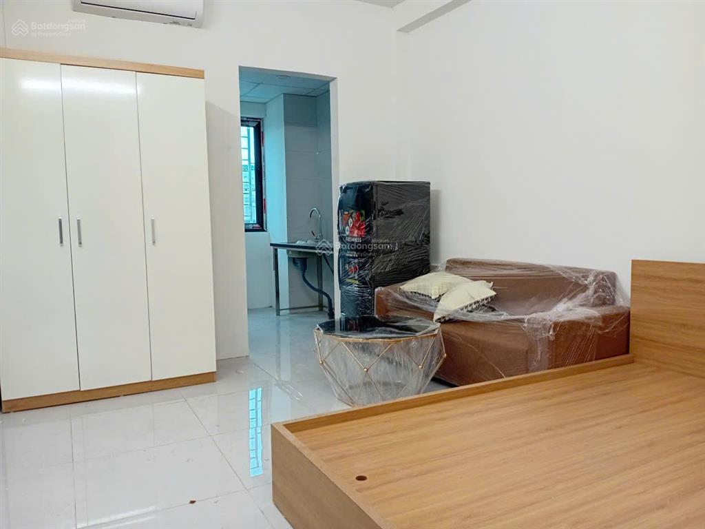 3.7tr chính chủ cho thuê căn hộ ccmn mặt phố 5 nguyễn đạo an, view hồ phú diễn thoáng, ô tô đỗ cửa