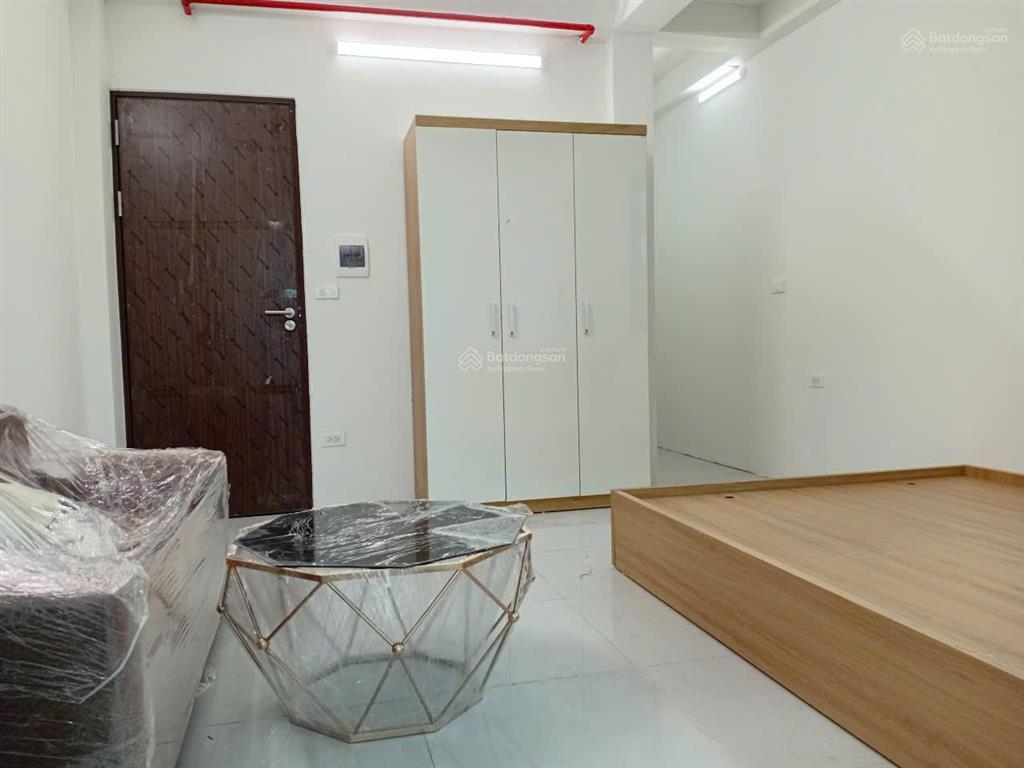 3.7tr chính chủ cho thuê căn hộ ccmn mặt phố 5 nguyễn đạo an, view hồ phú diễn thoáng, ô tô đỗ cửa