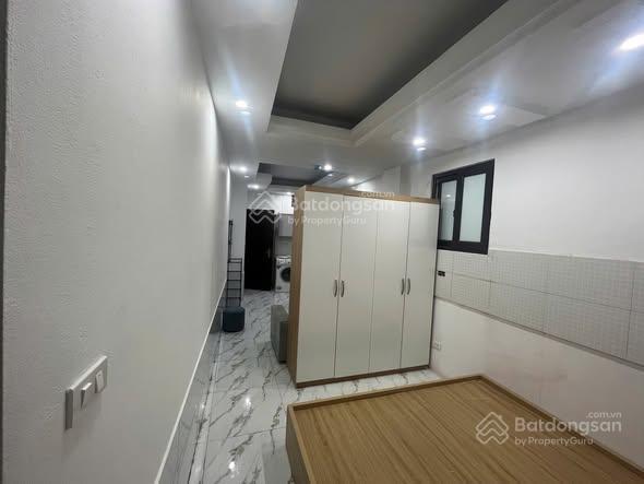 Cho thuê phòng full đồ ngõ 180 tây mỗ, thang máy, ngay gần vinsmart tây mỗ, ô tô đỗ cách nhà 30m