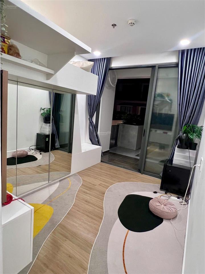 Bán gấp căn mt eastmark city 3pn3wc full nội thất.0937 981 ***