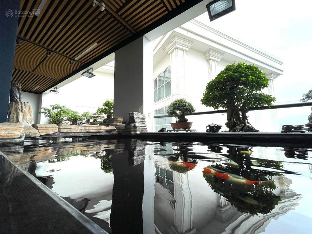 Bán căn penthouse siêu vip, siêu đẹp tại trung tâm hà nội vị trí đắt giá view hồ tây, sông hồng