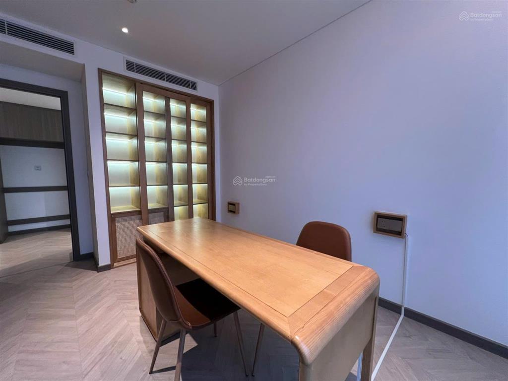 View hồ tây sông hồng, tầng cao nội thất xịn đẳng cấp d.le roi soleil giá tốt nhất thị trường
