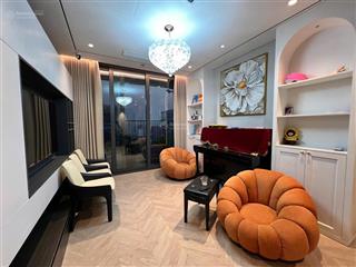 Chính chủ bán căn 82m2 d'.le roi soleil 2 ngủ full nội thất đẹp view hồ tây giá từ 10tỷ. 0914 772 ***