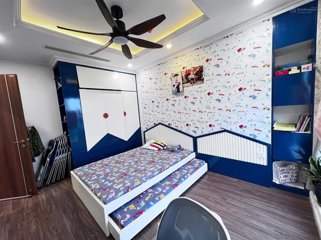 Bán căn hộ cc aqua 44 yên phụ 120m 230m vị trí vàng hiếm có giá tốt nhất thị trường. 0914 772 ***