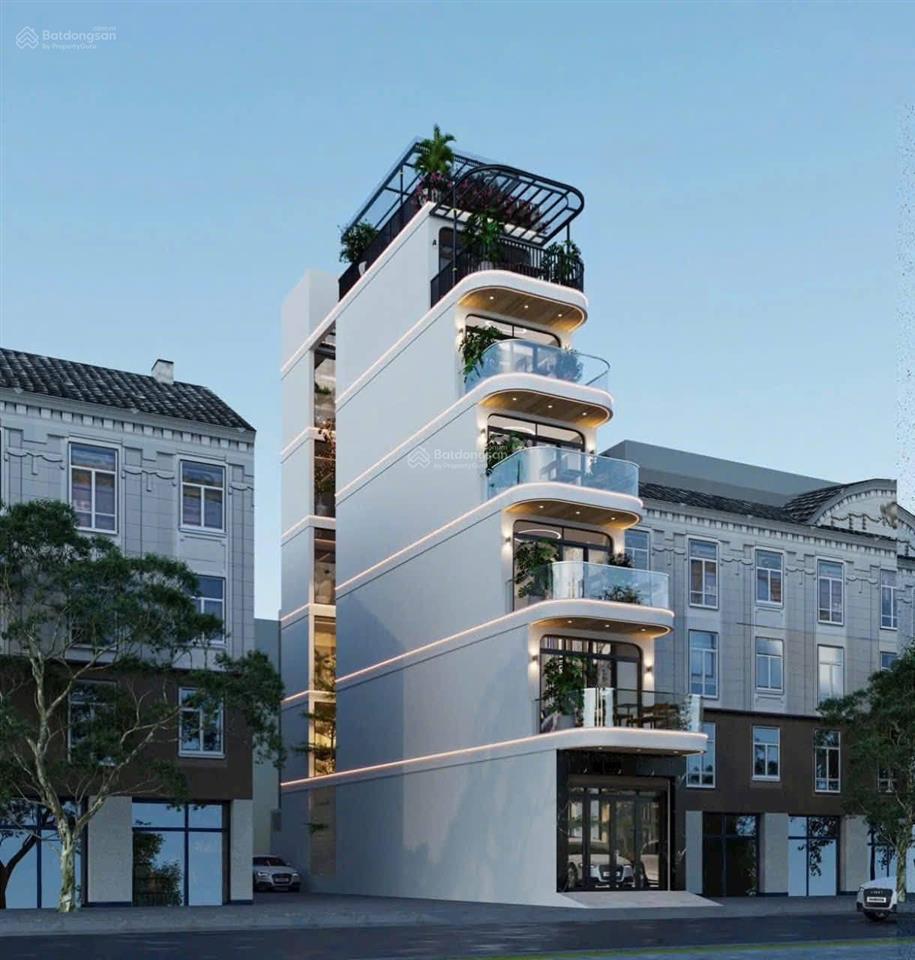 Cần bán căn nhà, hàm cá mập phiên bản ở quận long biên. phường việt hưng. dt 96mx 7 tầng thang máy