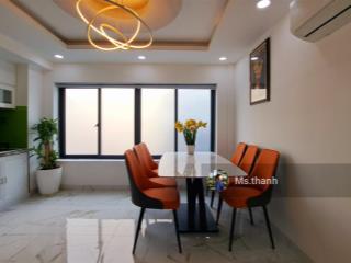 Hxh 1 trục thẳng, 4mx16m, 5t, thang máy, ngay hồ biểu chánh, phú nhuận