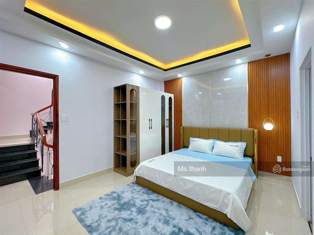 Hxh quay đầu, thông lê văn sỹ + huỳnh văn bánh, 6mx13,5m, 2 tầng, phù hợp xây mới hầm, 5 tầng