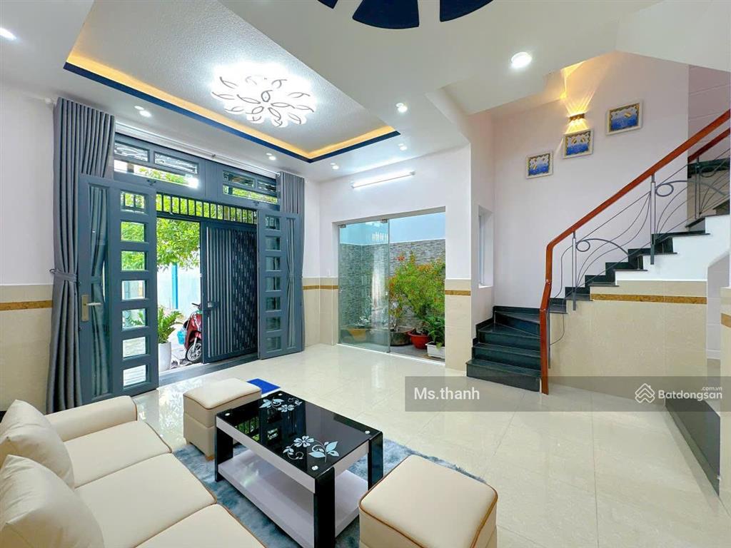 Hxh quay đầu, thông lê văn sỹ + huỳnh văn bánh, 6mx13,5m, 2 tầng, phù hợp xây mới hầm, 5 tầng