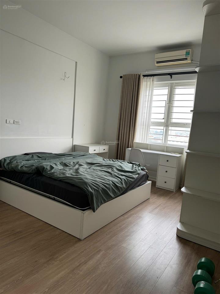 Chính chủ cần bán căn hộ 3pn tòa ct2b  103m2 khu đô thị nam cường.