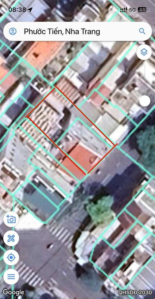 Bán nhà 195m2 mt ngô đức kế  tân tiến. ngang gần 10m cực đẹp, sát biển nha trang