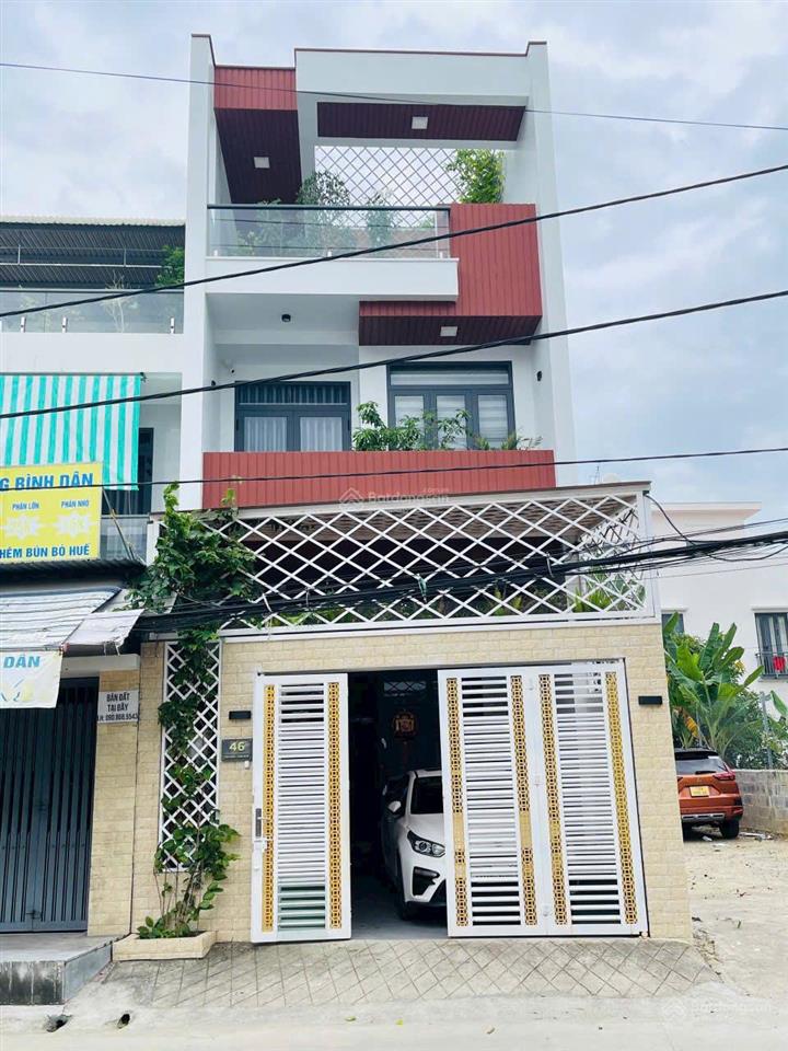 Hạ giá còn 5 tỷ 950, bán nhà 2 mặt tiền, đường chính phú nông, 105,6m2 full thổ cư, hướng tây bắc