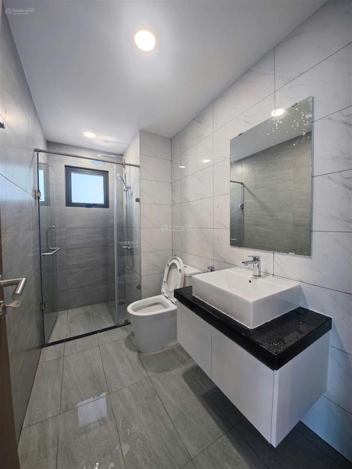 Cho thuê căn habitat 1pn full nội thất giai đoạn 3. giá 9 triệu/ tháng.  0907 594 ***