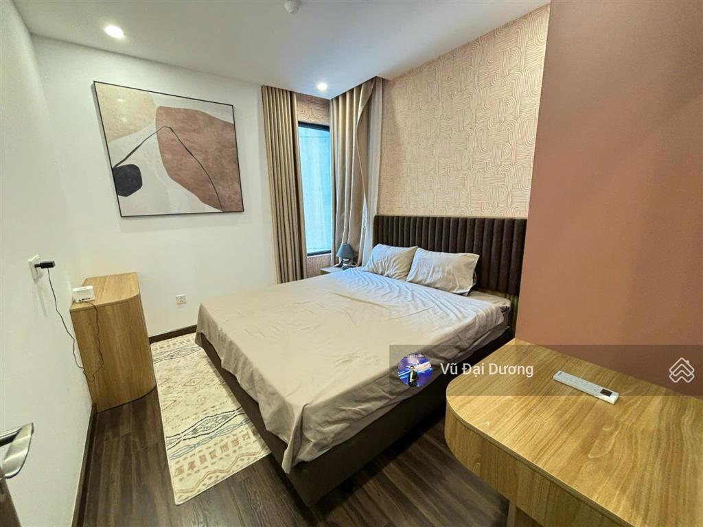Cho thuê căn 2pn 2 wc nội thất đẹp, view đường võ nguyên giáp hoàng huy commerce