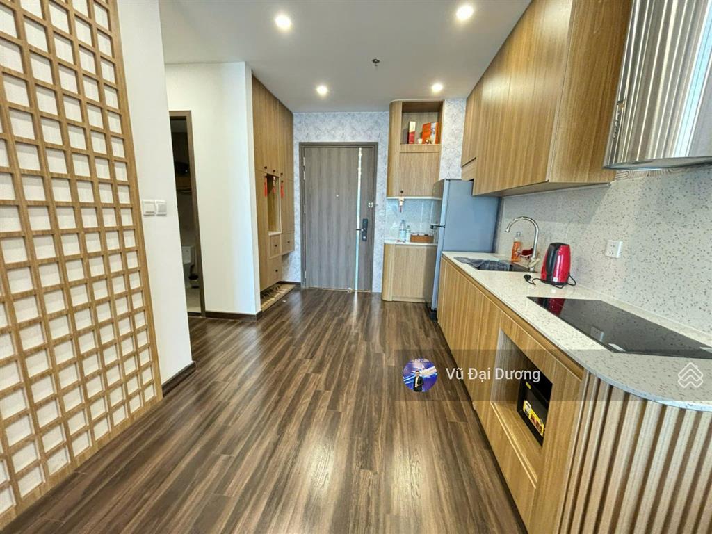 Cho thuê căn 2pn 2 wc nội thất đẹp, view đường võ nguyên giáp hoàng huy commerce