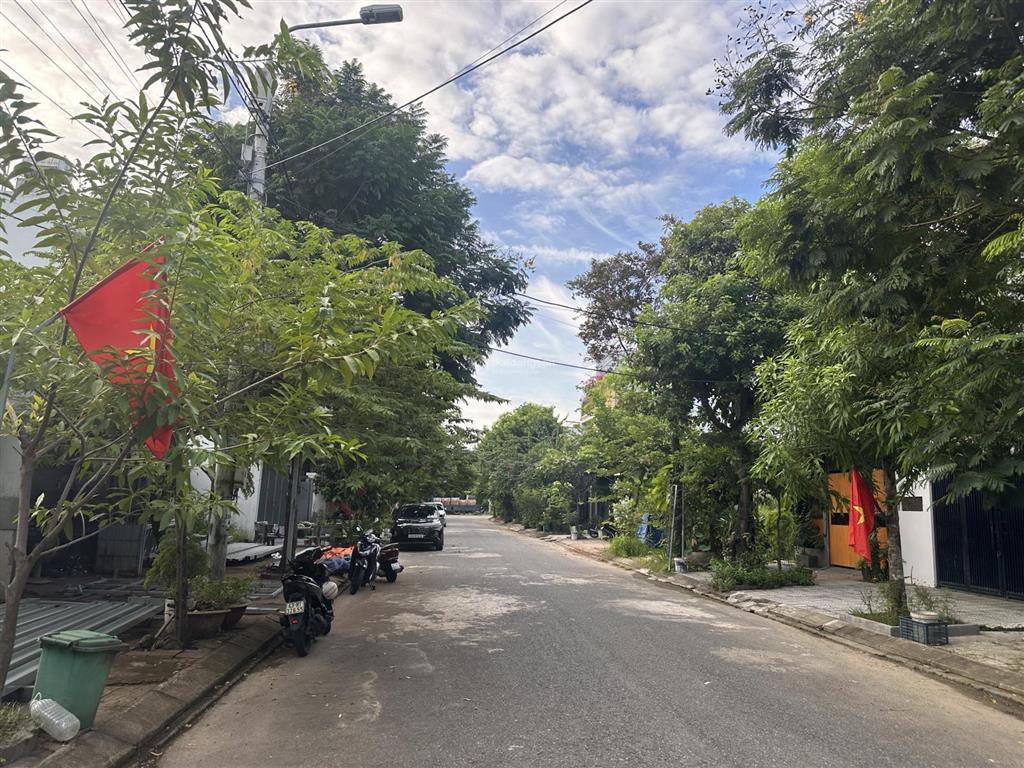 Chào bán lô đất đường tùng thiện vương nam việt á giá tham khảo tốt trong khu vực