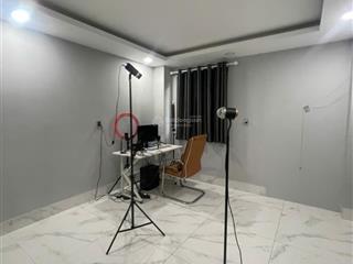 Cho thuê nhà nguyên căn khu abc nguyễn hữu cảnh q. bình thạnh dt 4x18m  4 tầng. giá 27 triệu