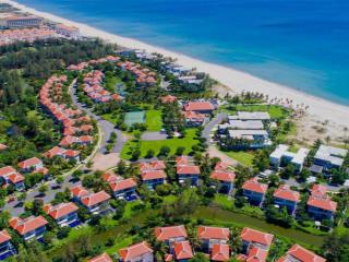 Cần bán gấp 26 tỷ biệt thự biển ocean villas, dt 550m2, view biển đẹp, sổ hồng sở hữu lâu dài