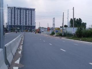 Bán nhà trục chính d5(20m) kdc kiến á, dt 135m (ngang 5,3m), giá 18 tỷ