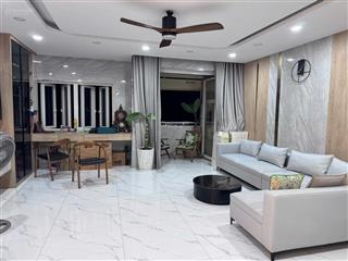 Cần bán căn góc hưng vượng 2, phú mỹ hưng q7, 160m2 nhà 3pn, 2wc siêu đẹp