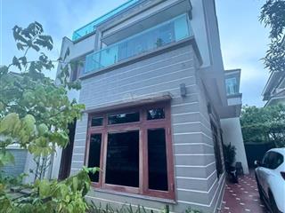 Cần bán gấp biệt thự 240 m phường vũ ninh tp. bắc ninh